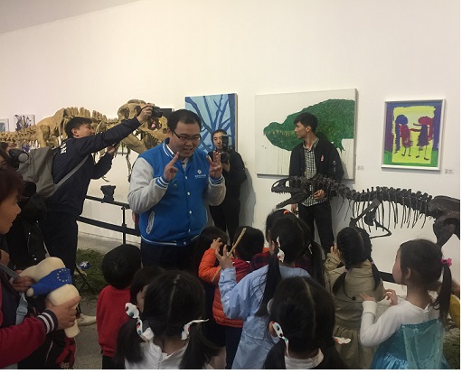 2017年北京“发现之美”中欧青少年年画展.JPG